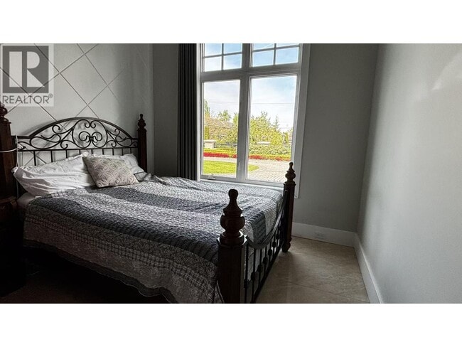 Photo - 13268 Blundell Rd