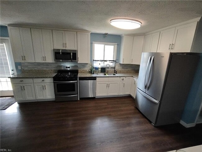 Photo - 344 Lavender Ln