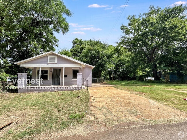 Building Photo - 2028 Powderly Ave SW Rental