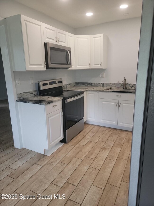 Photo - 449 Del Monte Rd