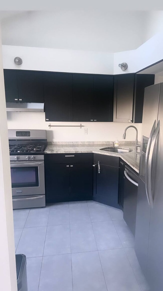 Photo - 422 Cypress Rd