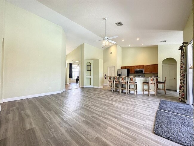 Photo - 218 N Hampton Dr