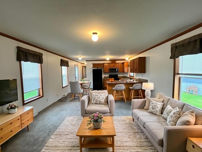 Photo - 1432 Iowa Dr