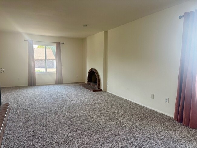 Photo - 7697 Volclay Dr Casa