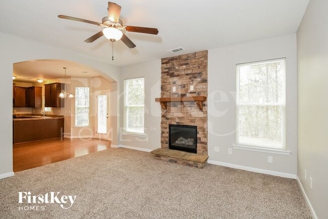 Photo - 315 Roland Manor Dr