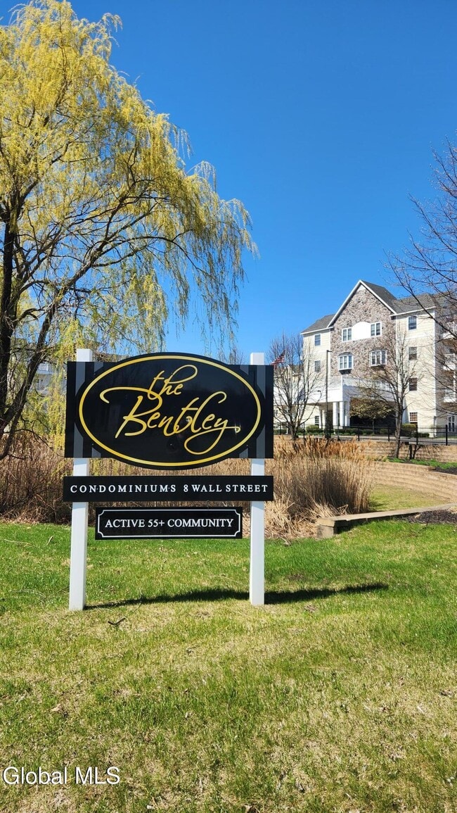 Photo - 8 Wall St Unit APT 423