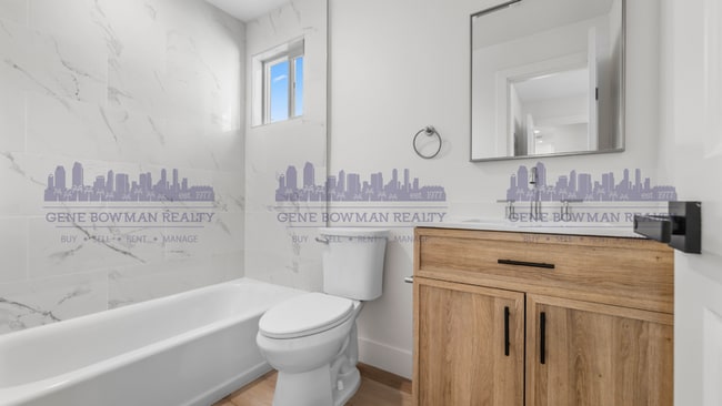 Photo - 6742-48 Waterman Ct