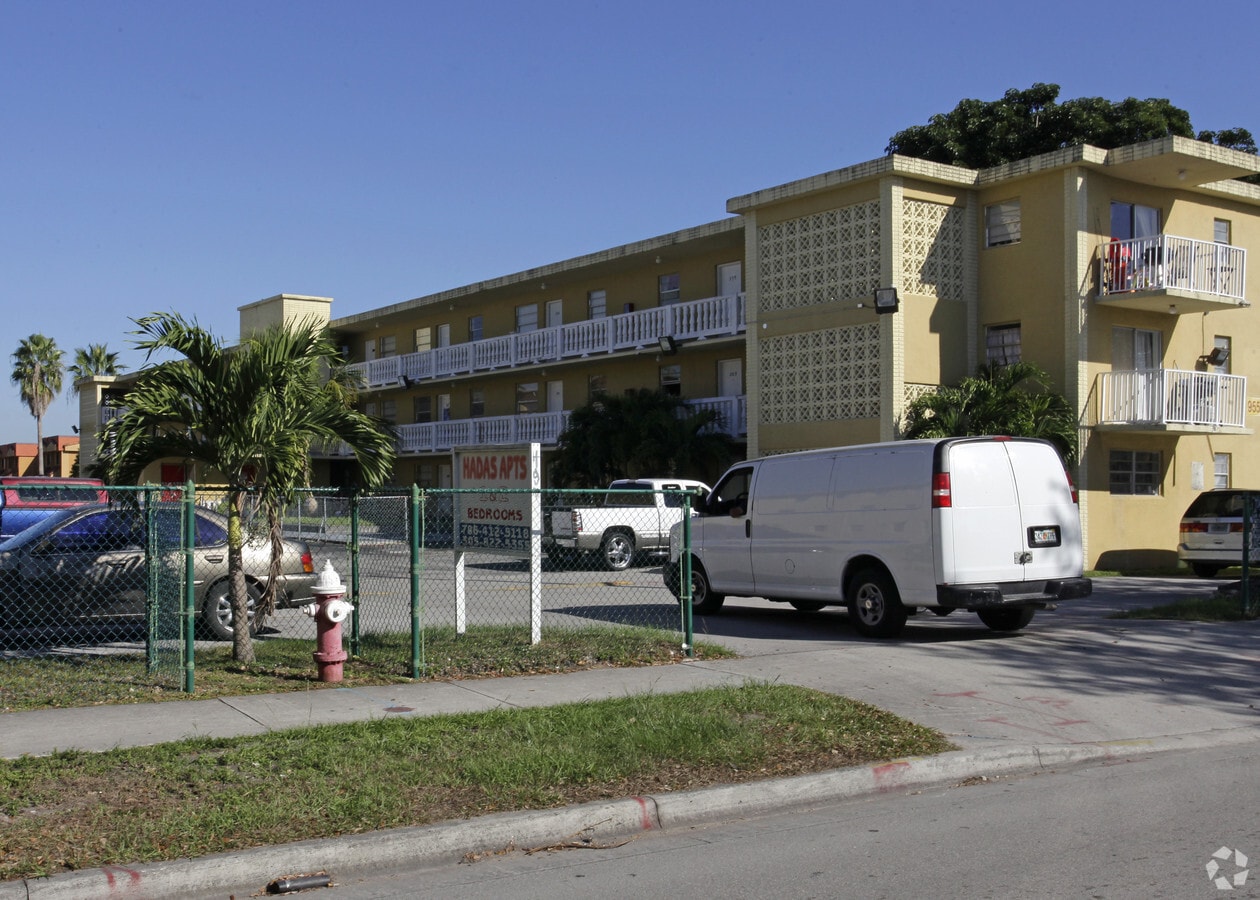 Photo - Punta Frances Apartments