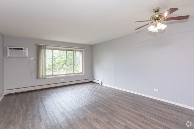 Bartlett Lakes Apartments