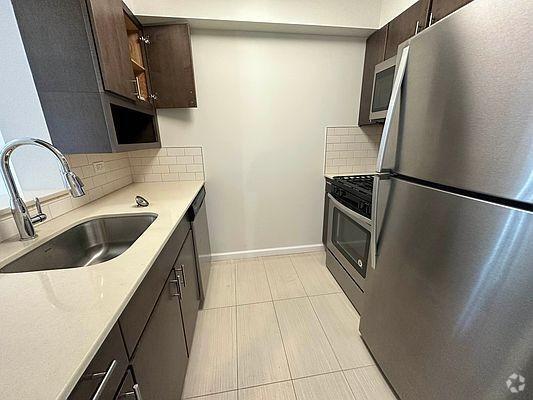 Building Photo - 2 bedroom in Bronx NY 10468 Unit 1108 Rental