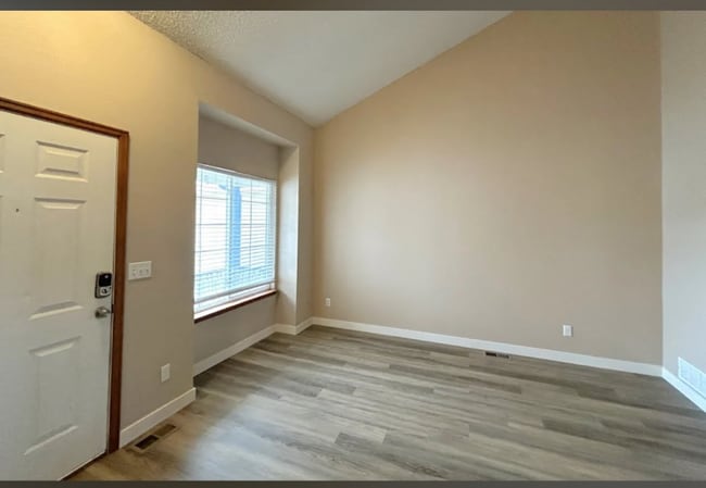 Photo - 10050 Shoshone Way House