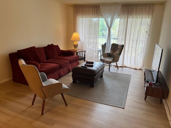 3150 N Palm Aire Dr Unit 307