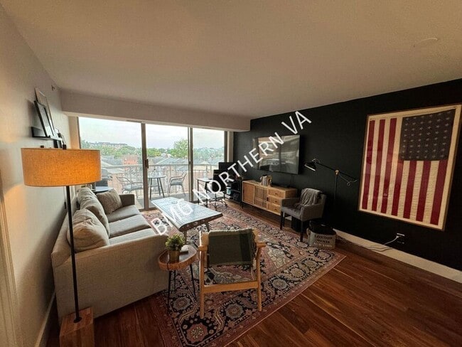 Photo - 1200 Braddock Pl