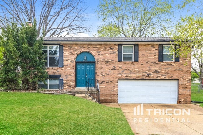 Photo - 1563 Park Ridge Ln House