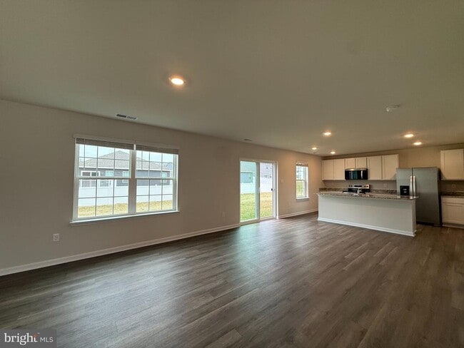 Photo - 345 Anconas Blvd