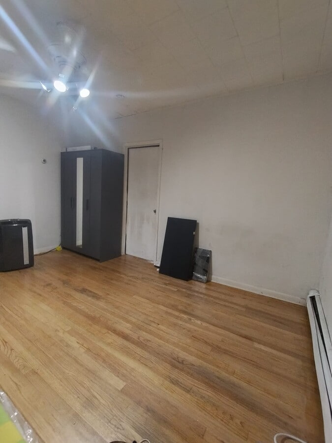 Photo - 28 Harrison Ave Unidad 2nd floor