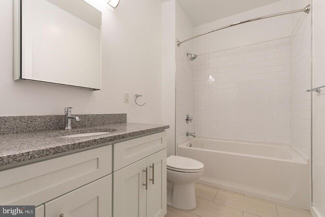 Photo - 224 Church St Unidad 506