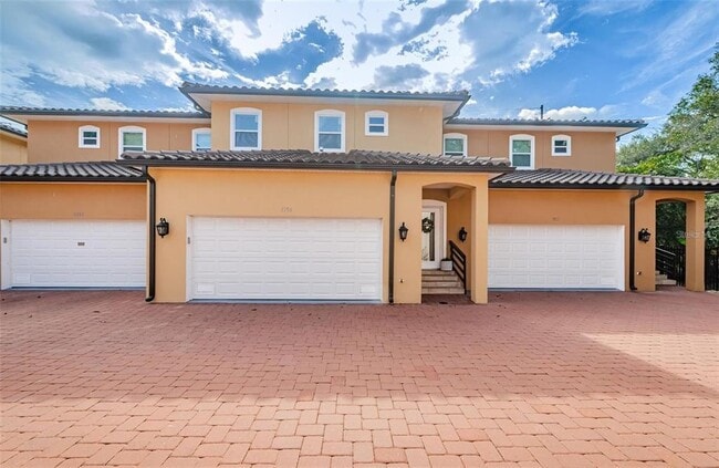 Photo - 1954 Freedom Dr