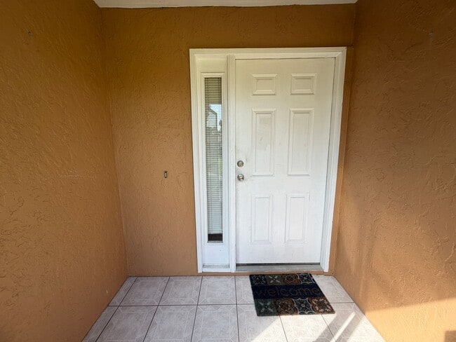 Photo - Peaceful Cul-de-Sac Living with a Spacious Backyard!