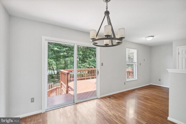 Photo - 46577 Broadspear Terrace
