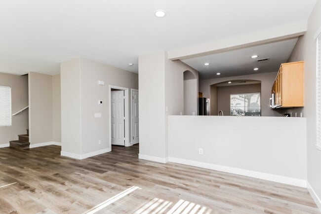 Photo - 10367 Gwynns Falls St