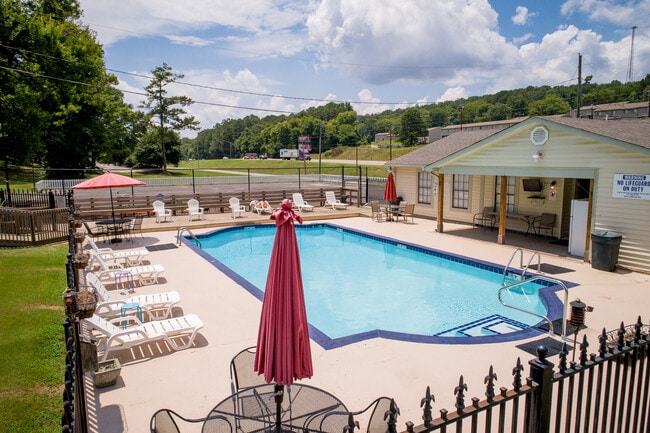 Riverbend Apartments
