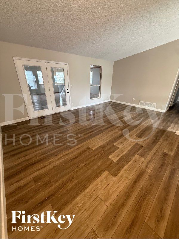 Photo - 5216 Frisco Dr