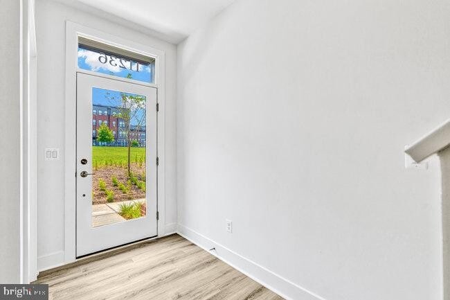 Photo - 11236 Bunsen St