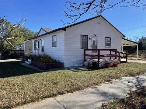 Photo - 633 Indiana St