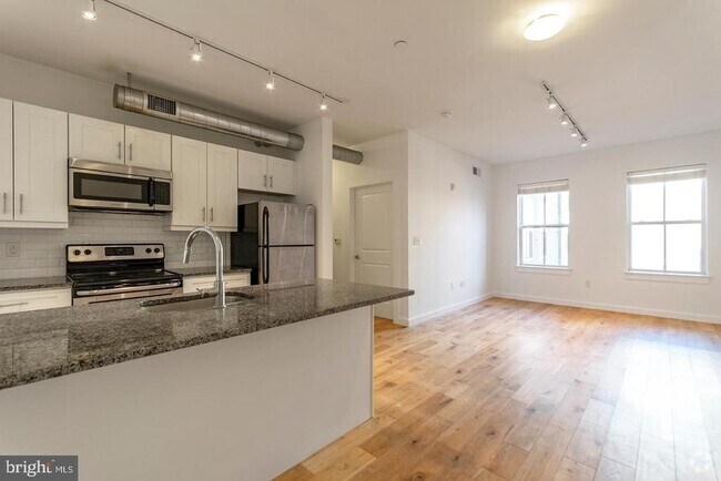 Building Photo - 224 Church St Unit ONE BEDROOM Rental