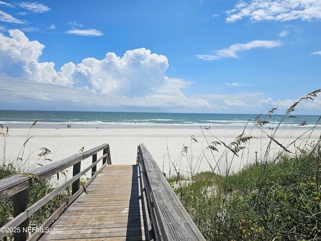 Building Photo - 6300 Jimmy Buffett Mem Hwy Unit B21D Rental