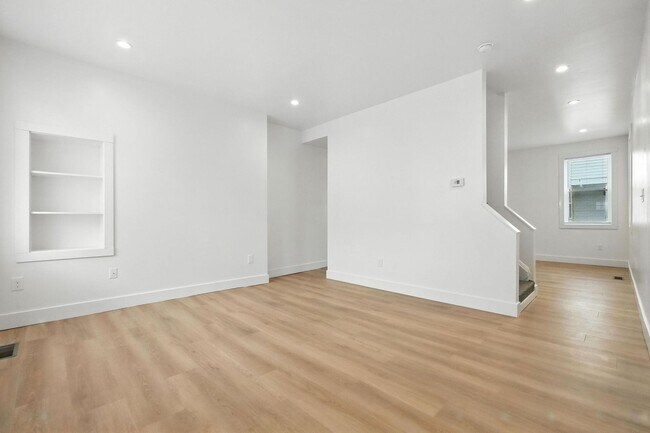 Photo - Downtown Sharpsburg New Remodel - 3 Bed, 2...