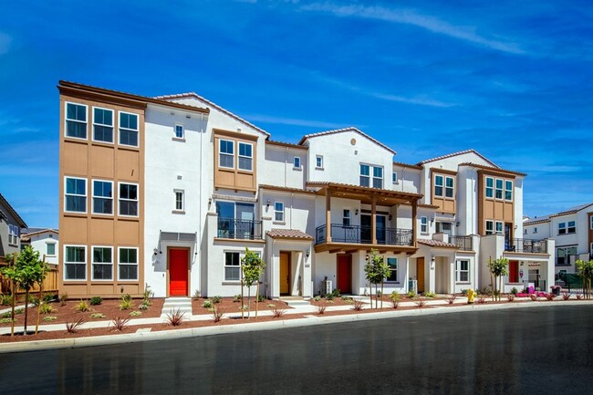 Elevate your Lifestyle : 1 Year New Townho... - Elevate your Lifestyle : 1 Year New Townho... Townhome