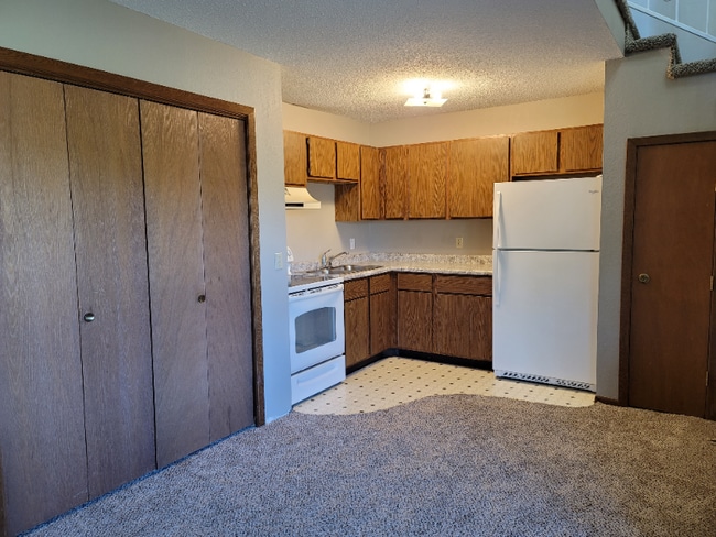 Photo - 138 N Agency St Unit 1