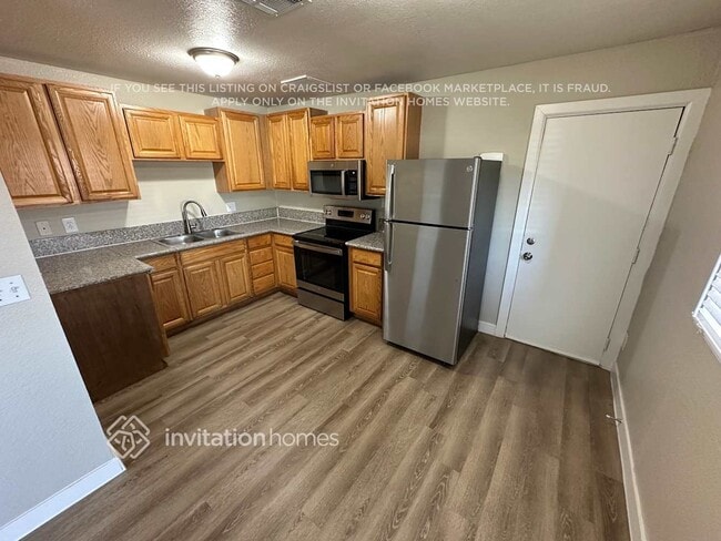 Photo - 7711 E Beatrice St