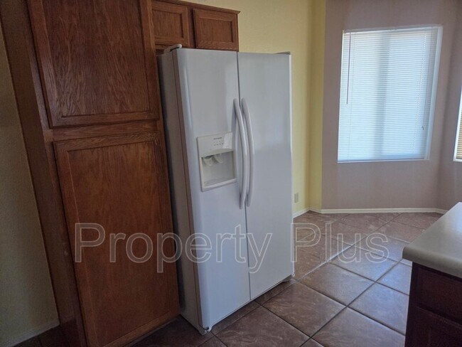 Photo - 3009 E Utopia Rd