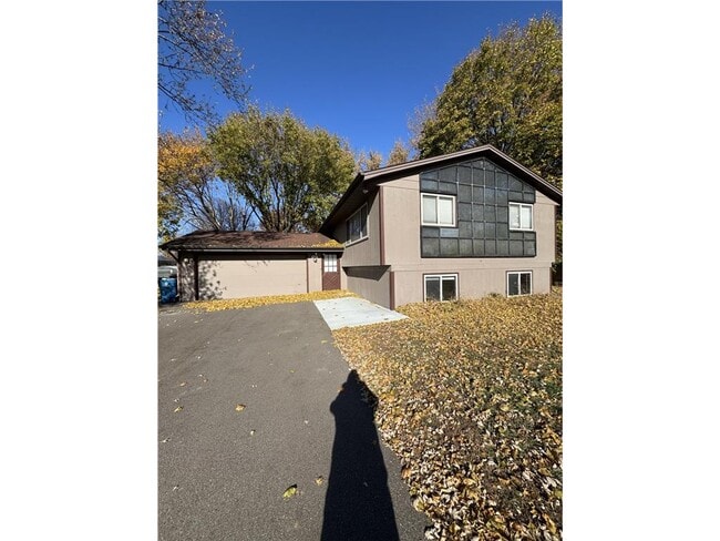 Building Photo - 6024 113th Ave N