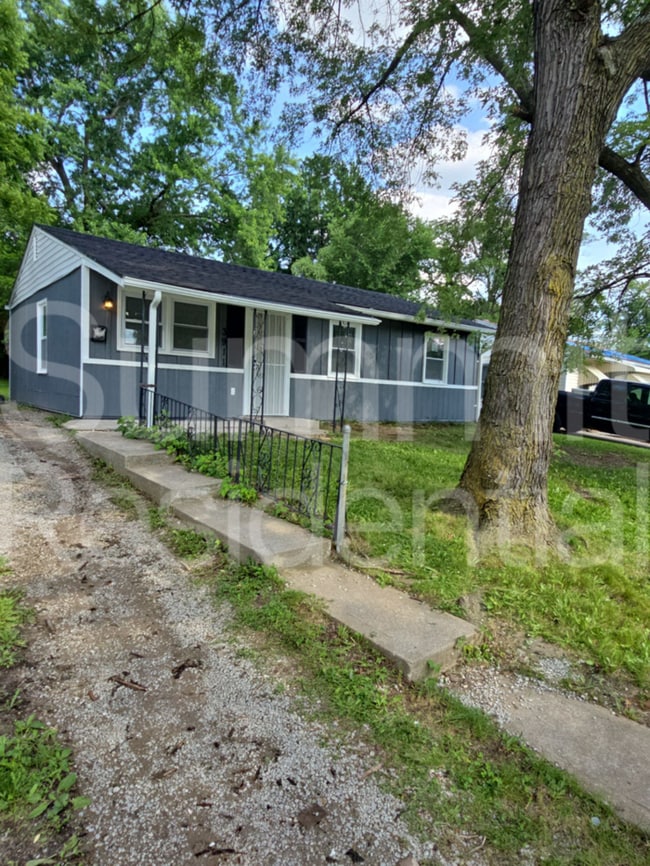 Photo - 3911 Oakley Ave