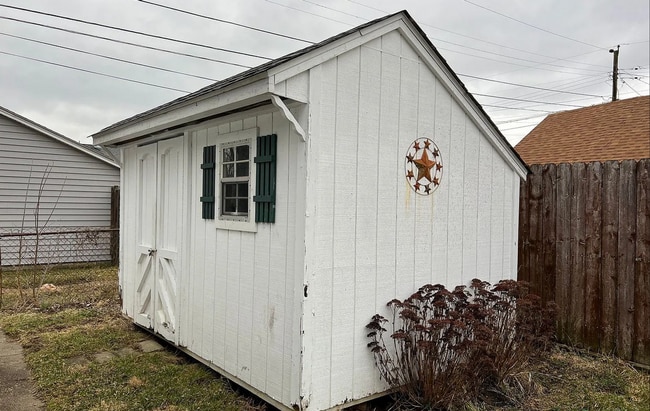 Photo - 3023 Kingston Ave