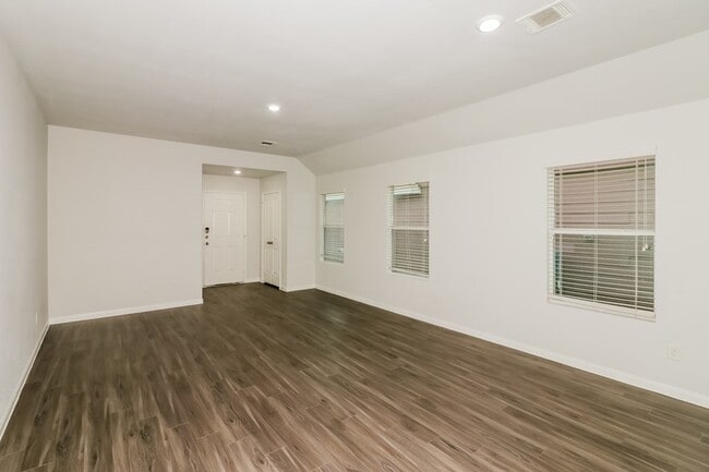 Photo - 5710 S Brenwood Dr
