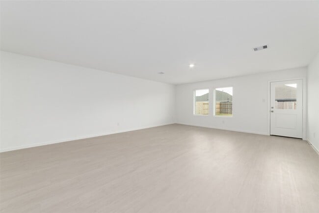 Photo - 6330 Breakaway Grv Dr