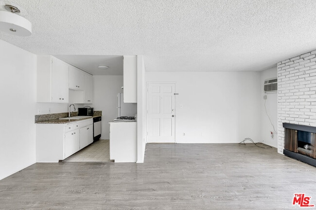 Photo - 1811 Parnell Ave Unit 3