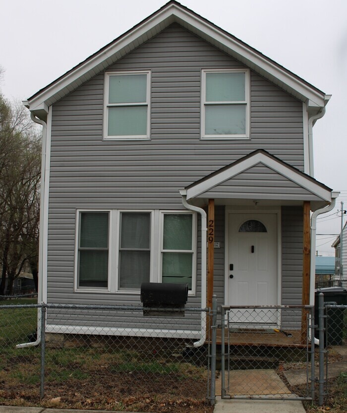Photo - 229 Osage St