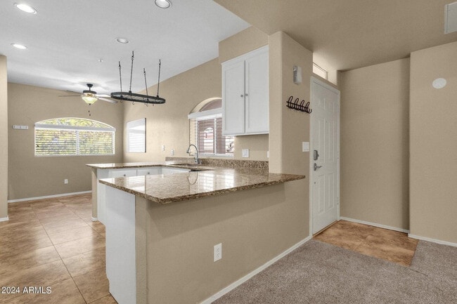 8653 E Royal Palm Rd Unit 2014