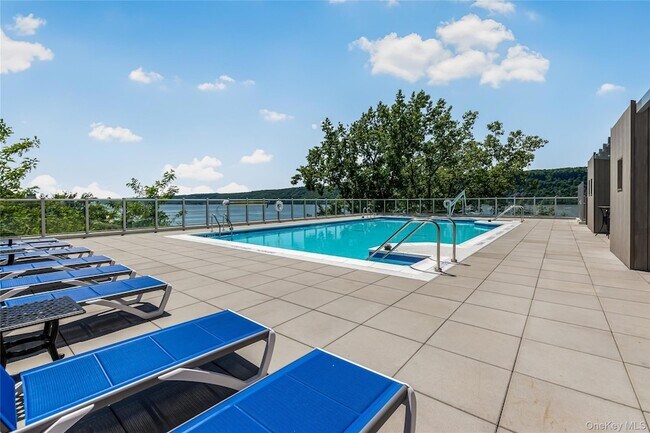 1155 Warburton Ave Unit 2A