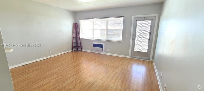 Building Photo - 139 Coventry F Unit 139 Rental