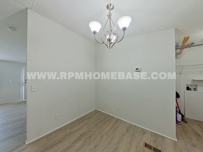 Photo - 3079 Cosson Cir