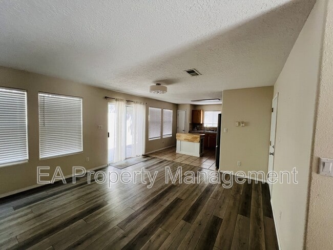 Photo - 4257 Altura Mesa Ln NE