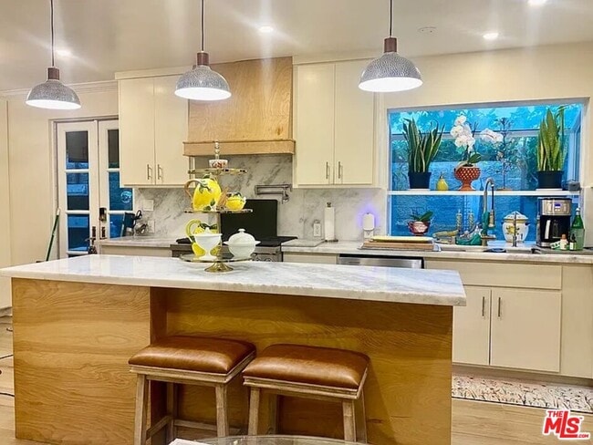 Photo - 11323 Mississippi Ave