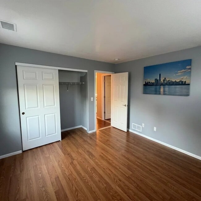 Photo - 1202 E 100th Pl